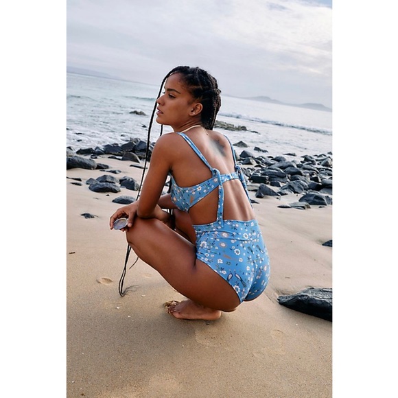 FREE PEOPLE | CARMEL BIKINI - Picture 2 of 14